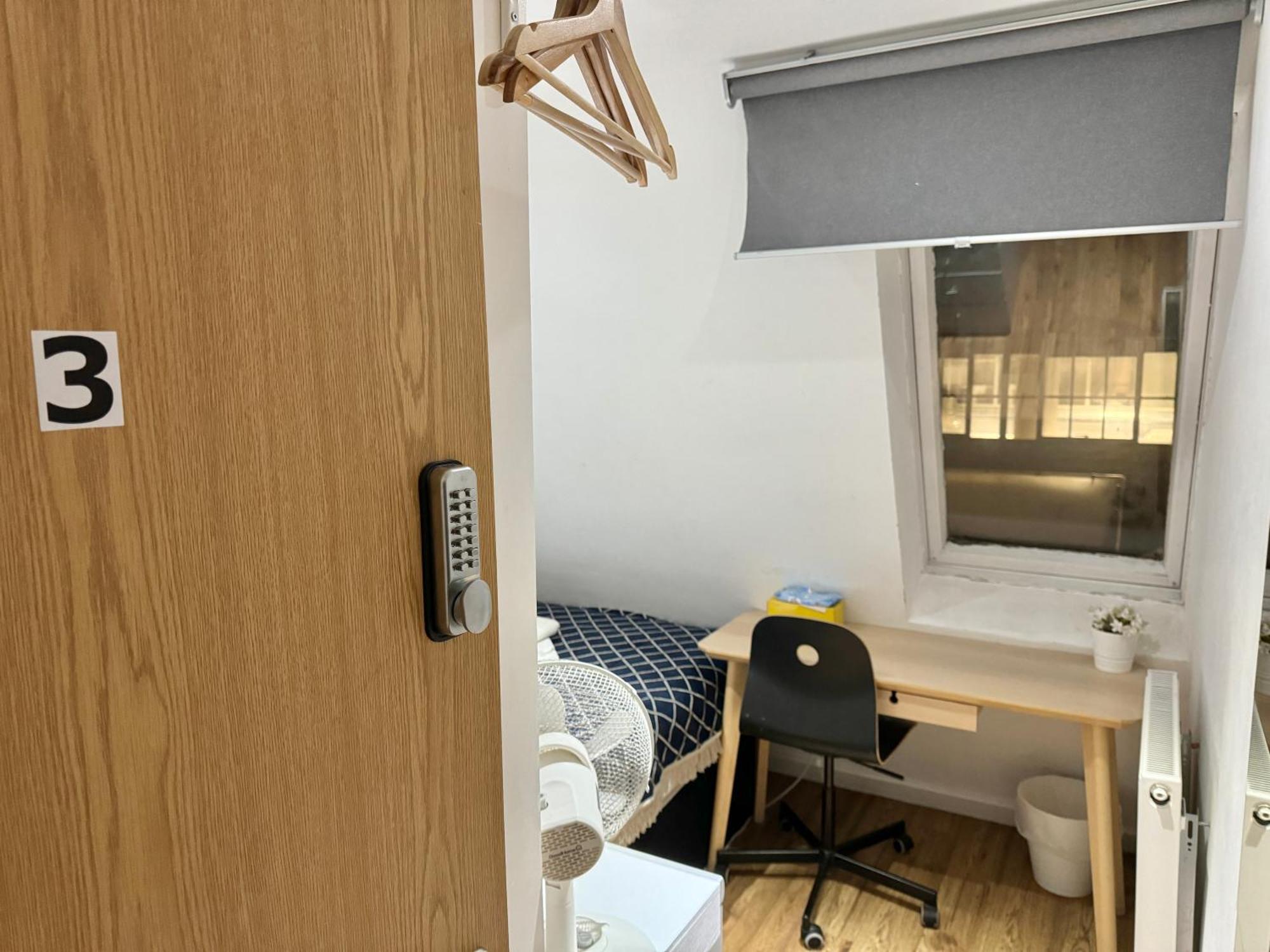 Homestay Euston Station Private Bedrooms 2 Min Walk 1 *