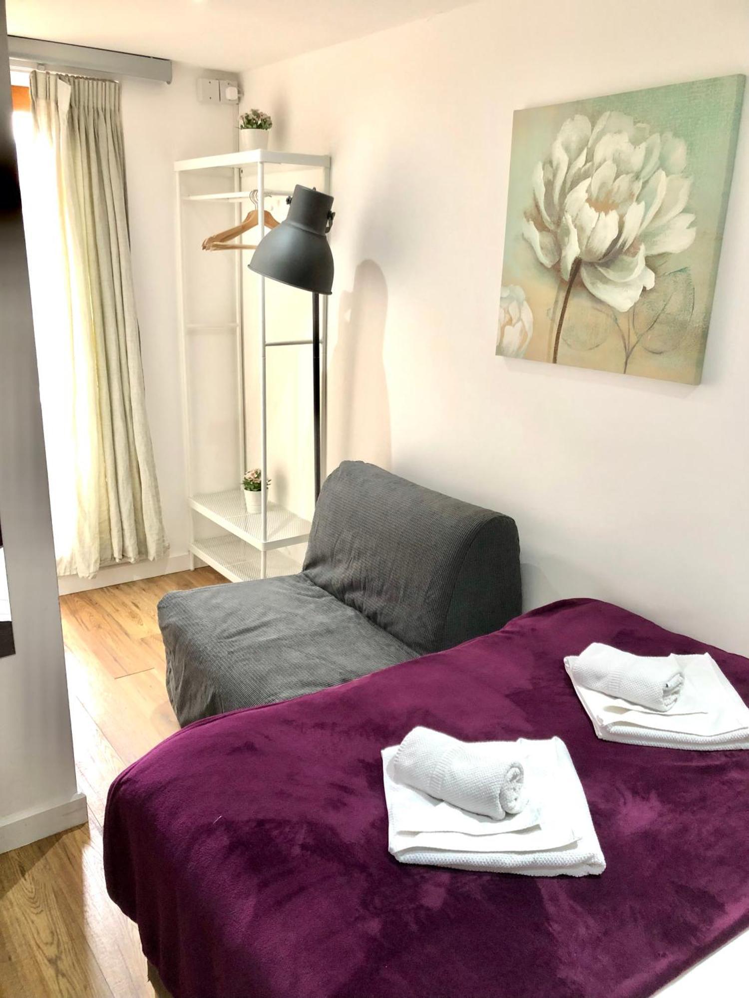 Euston Station Private Bedrooms 2 Min Walk 1