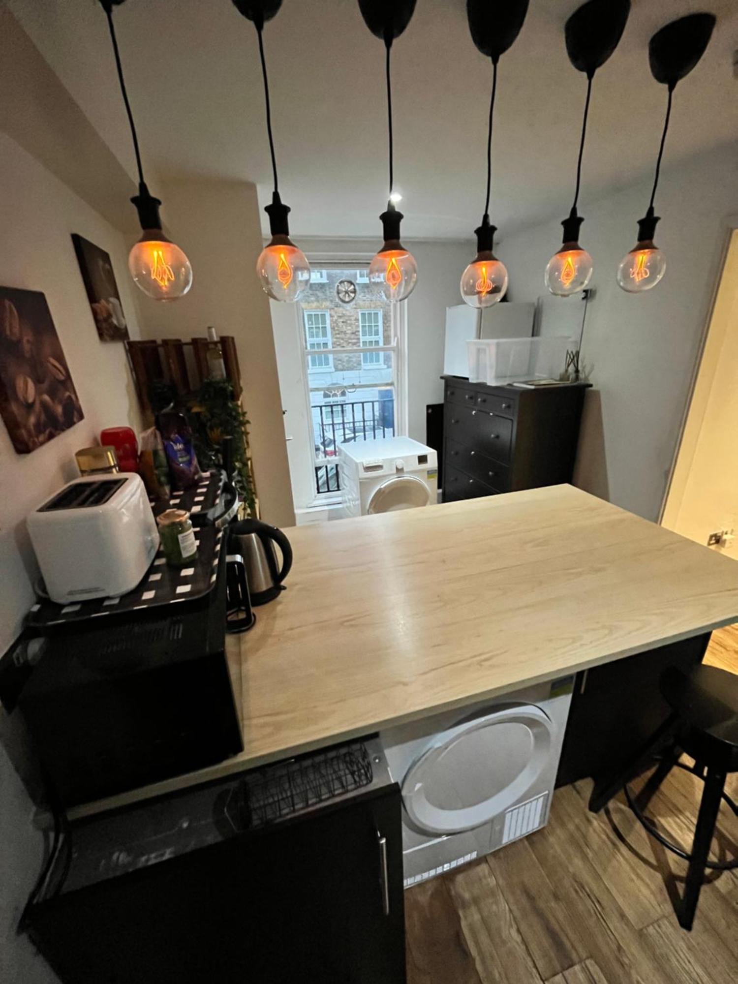 Euston Station Private Bedrooms 2 Min Walk 1 *